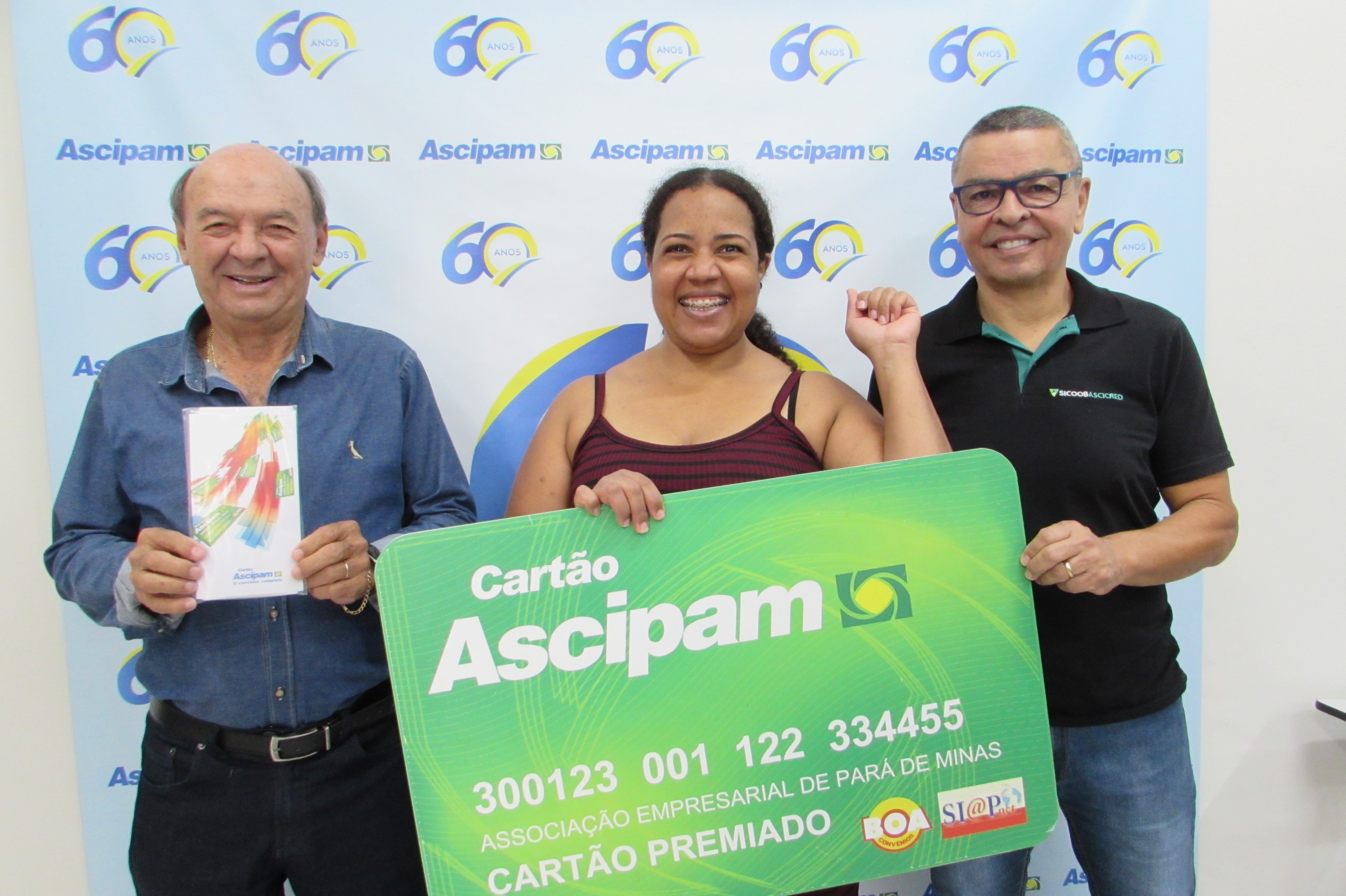 ASCIPAM entrega premiação dos grandes finalistas da promoção COMPRA DA SORTE