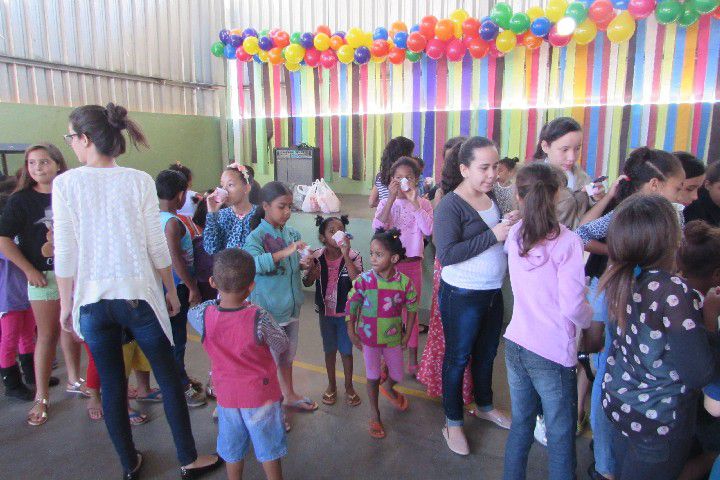 Juntas, cooperativas promovem o “Dia de Cooperar” na Casa da Esperança