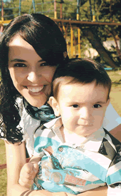 Flávia Carvalho e o filho Vinícius