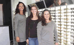 A empresária Rosilene Rocha e suas colaboradoras
