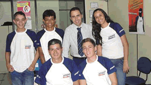 Advance conta com profissionais qualificados para melhor atendimento na cidade