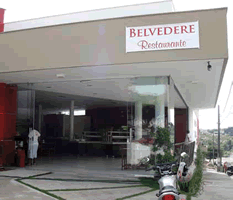 O restaurante ficou bem localizado e muito bonito