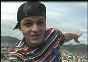O rapper Alexandre mostrou a cidade em espansão