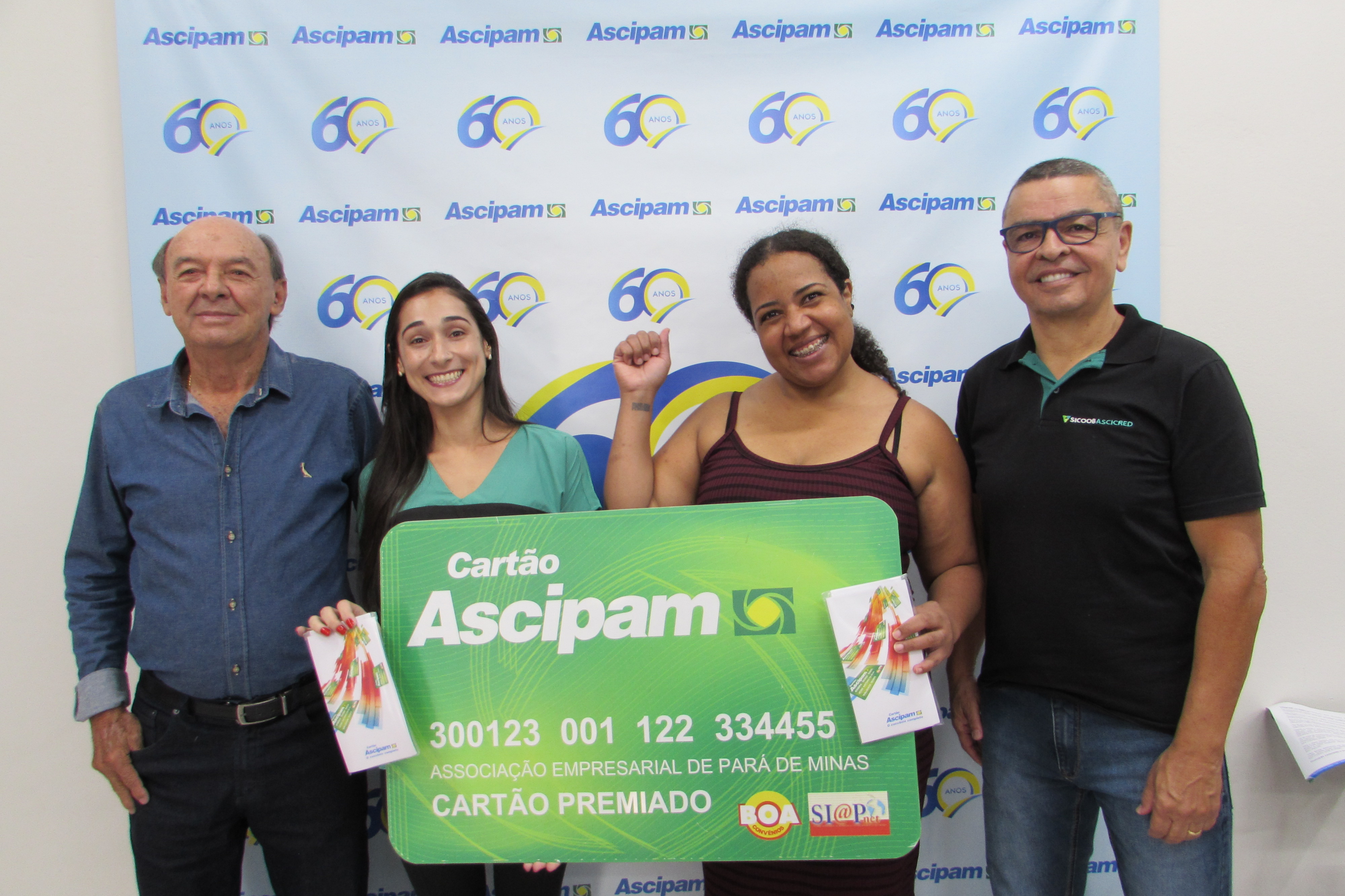 ASCIPAM entrega premiação dos grandes finalistas da promoção COMPRA DA SORTE