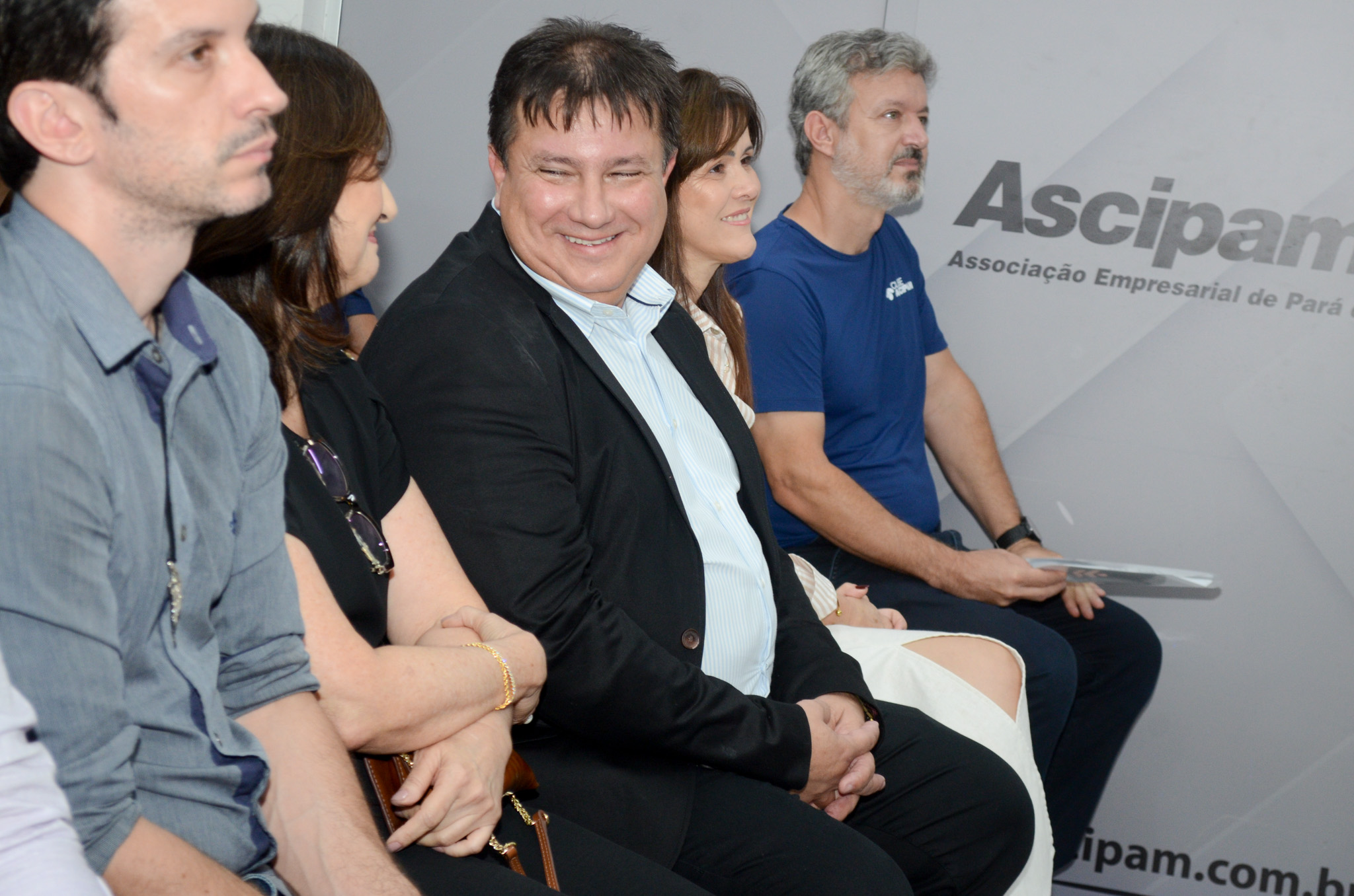 Noite de grandes emoções: posse da nova diretoria da Ascipam e apresentação de resultados da gestão anterior