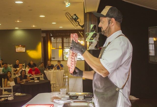 Supermercado Martins convida para a 15ª edição do Curso de Churrasco