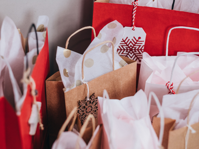 Comércio animado com o crescimento das vendas de Natal